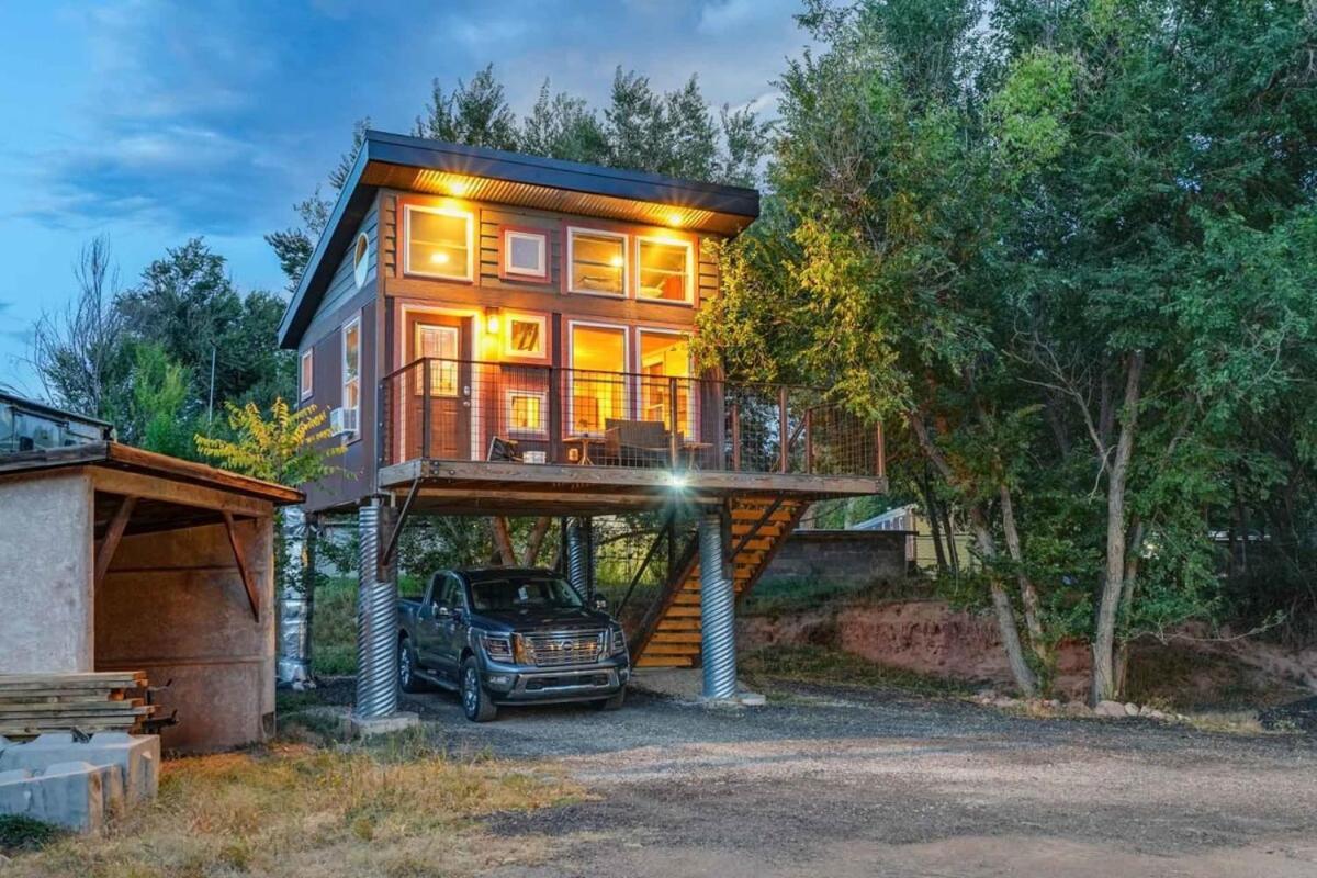 Red Rock Treehouse Unique In Old Colorado City 科罗拉多斯普林斯 外观 照片